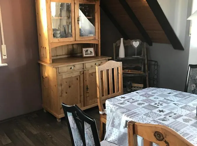 库巴度假屋 度假居 Weitersburg